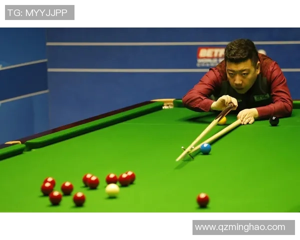 李行与霍金斯的巅峰对决谁能在科学的舞台上赢得最终荣耀