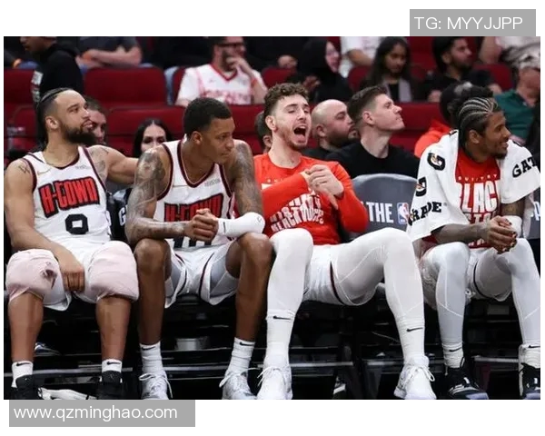 火箭队与独行侠在2018年季后赛中的激烈对决与精彩瞬间回顾 火箭队与独行侠在2018年季后赛中的激烈对决与精彩瞬间回顾