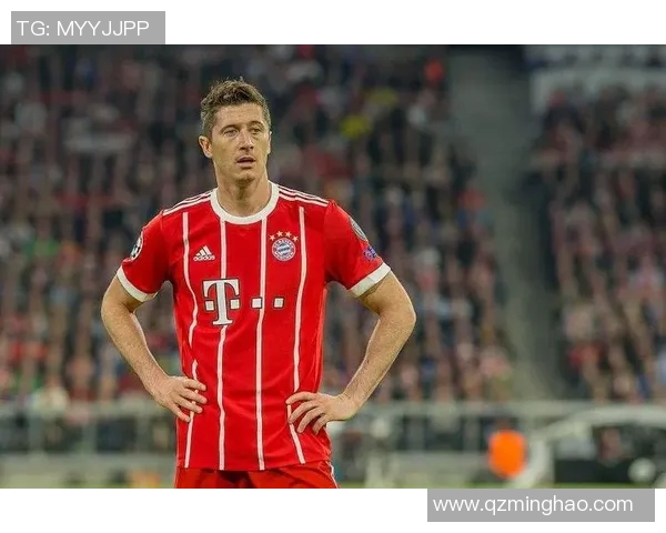 莱万重返德甲赛场引发拜仁球迷愤怒指责其忘恩负义情绪高涨