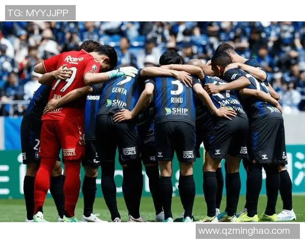 钢巴对阵横滨水手精彩直播全程回顾及赛后分析