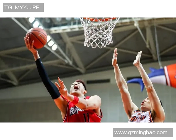 马刺与猛龙精彩对决视频录像回顾全场精彩瞬间与战术分析 马刺与猛龙精彩对决视频录像回顾全场精彩瞬间与战术分析